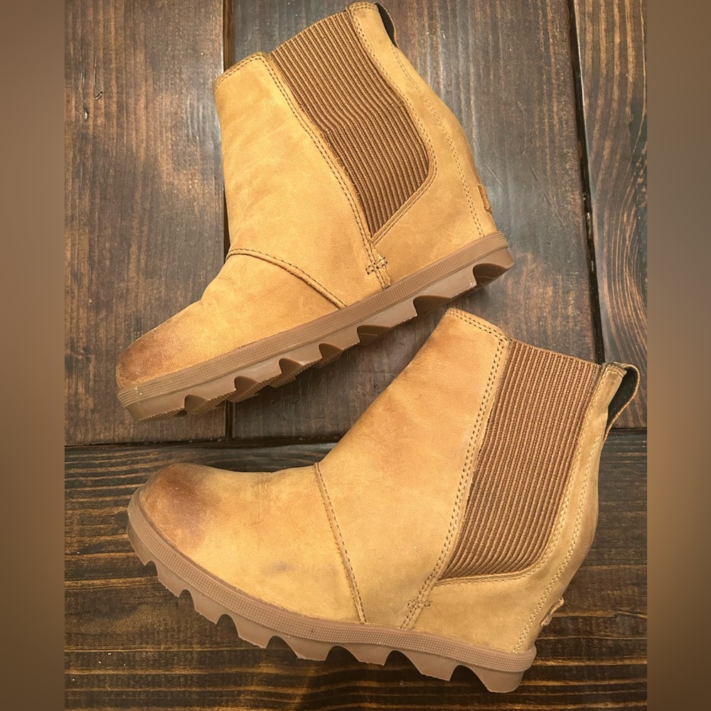 Sorel Winter Joan of The Artic Wedge Heel Boots